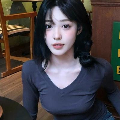 珊珊小传